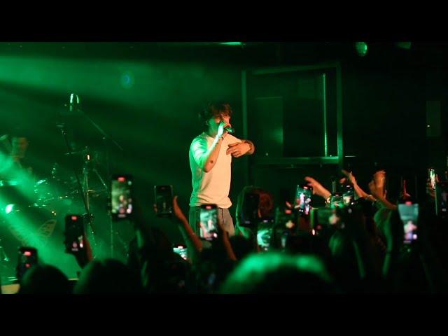 Johnny Orlando - Vegas (Live From Europe)