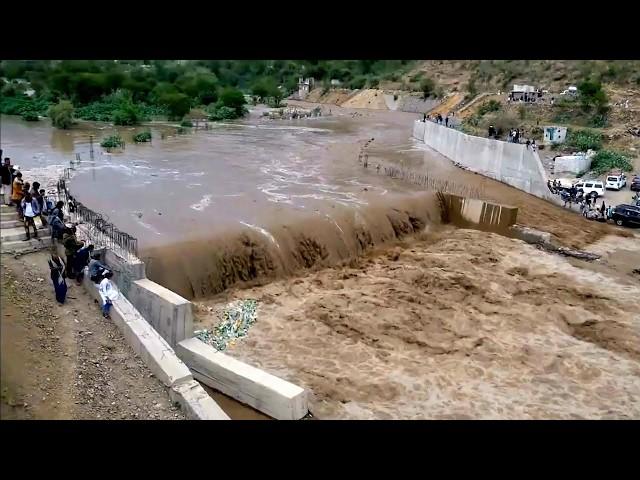 Great flash flood first wave Wadi to dam flooding HD