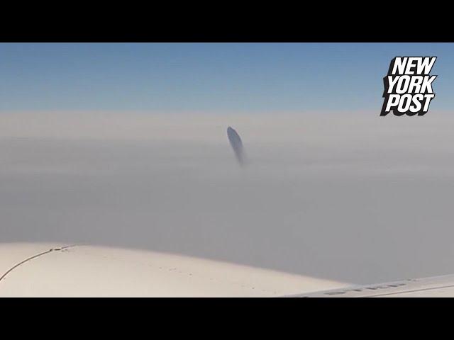 Bizarre Midair UFO Sighting Freaks Out Plane Passengers | New York Post