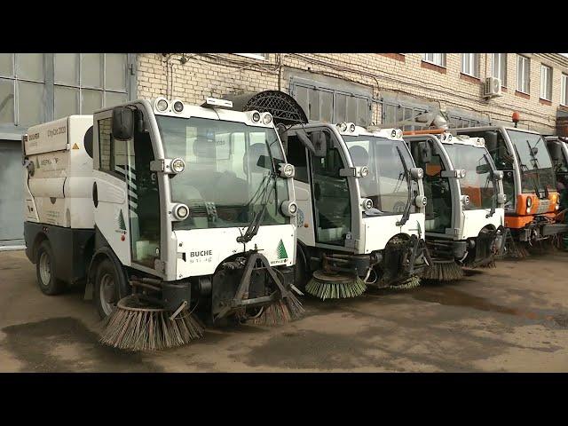 Мэр Казани оценил готовность техники к летнему сезону