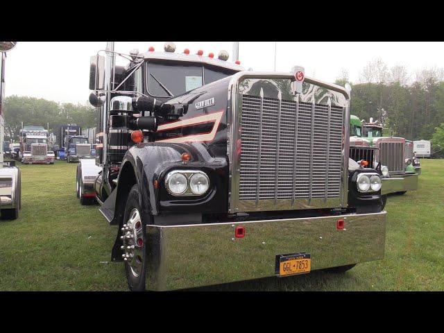 Vintage Truck ! 1971 Kenworth W900