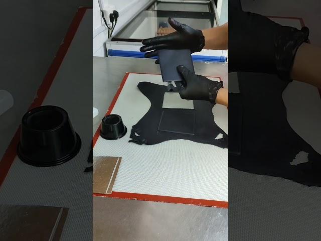 MAKING A GRADUATION  CAP CAKE TOPPER #shorts #shortsviral #shortvideo #cake #cakedecorating #cakes