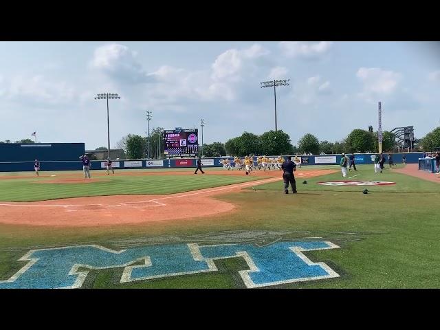 Knoxville Catholic walks it off for the State Championship vs CPA