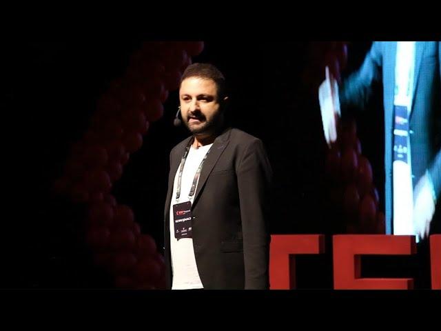 HEDEFE GİDERKEN BASTIĞIN ÇİÇEKLERE DİKKAT ETMEK | Sedat Ateş | TEDxAtapark