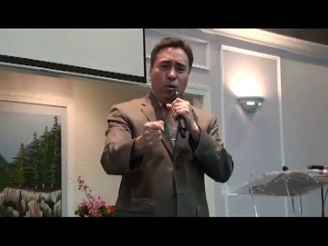 pastor Oscar ramos