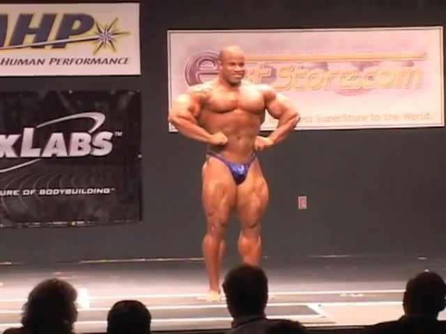 Victor Martinez Offseason Guest Posing