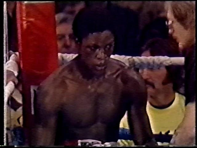 Roberto Duran vs Joszef Nsubuga