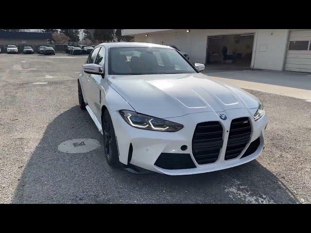 Tour the 2023 M3 in Alpine White with M Performance Suspension | 4K