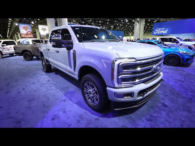 2025 Ford F350 Platinum Plus FX4 : The Limited Replacement!