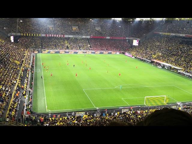 Paco Alcacer GOAL vs Bayern München. Supercup Finale 2019. Südtribüne