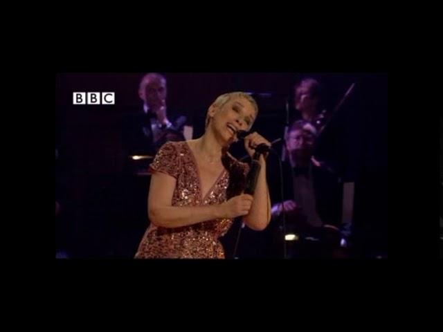 Annie Lennox - Dark Road (Live on BBC One Sessions)