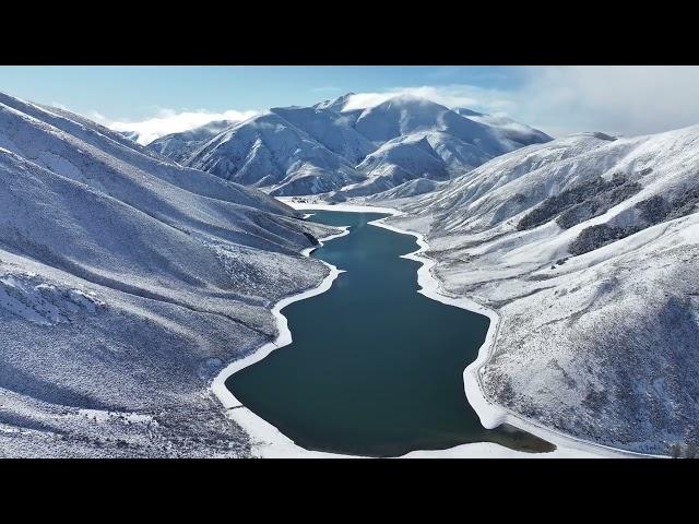 This is New Zealand from the Air - in Winter