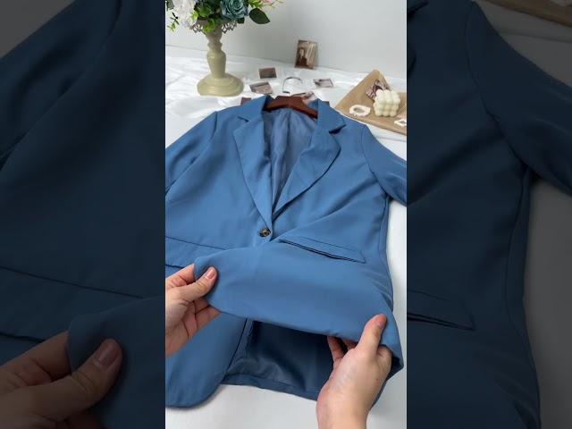 Elegant suit jacket for women: style meets comfort #fashion #fallfashion