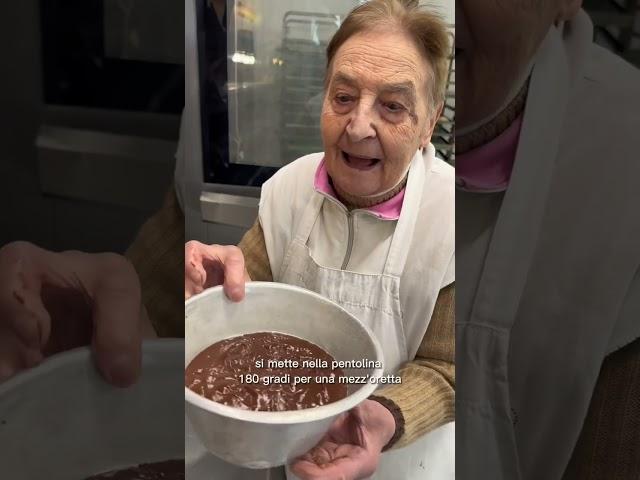 La torta al cioccolato di nonna in 5 minuti ! #nonna #ricetta #ricettafacile