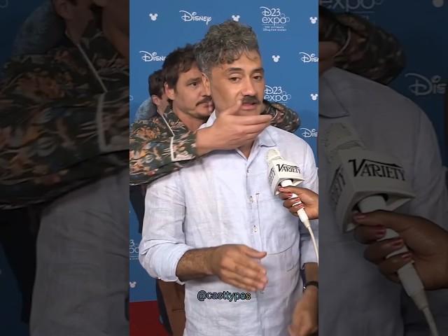 Pedro Pascal being CHAOTIC with Taika #themandalorian #starwars #tlou #pedropascal #daddy #shorts