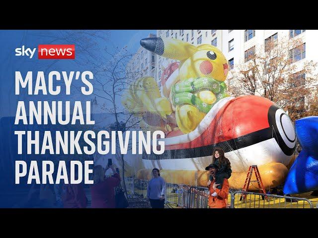 New York: Macy's department store's annual Thanksgiving day parade