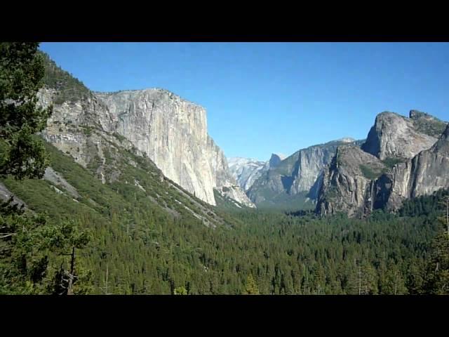 Pan of Yosemite Valley from Tunnel view - 10-10-2010.MOV
