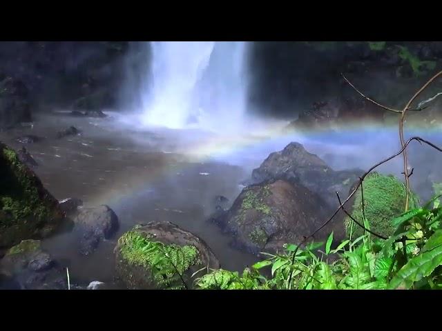 Sipi Falls uganda the pearl of Africa.