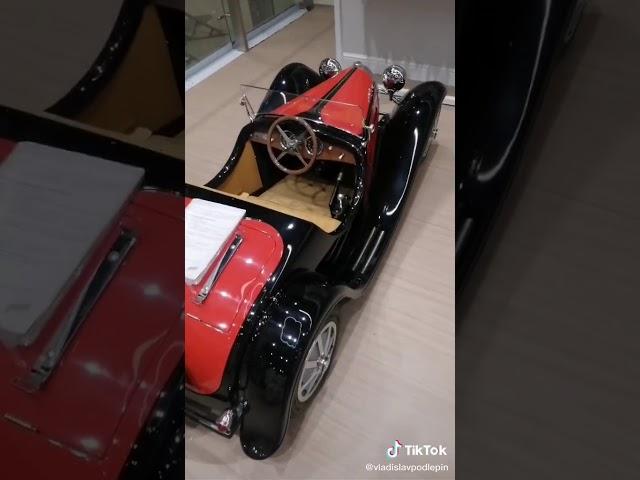 В детским мире детская машина цена бешеная