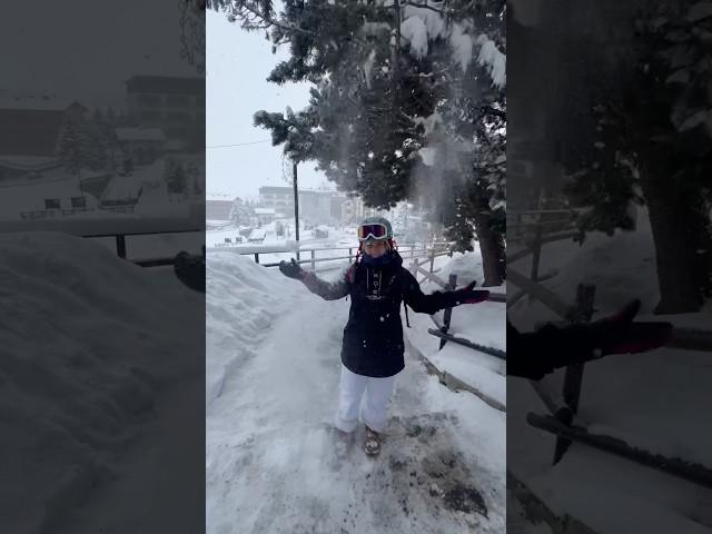 #cervinia #skiing # #alps #italytravelvlog #snowfall