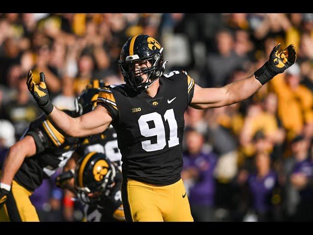 2 Iowa Hawkeye's Go in the 1st Round | Hawks in the NFL Draft