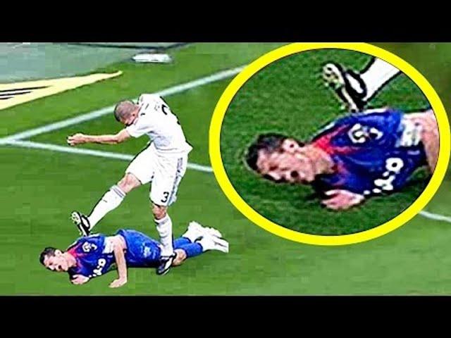 Pepe Hit (Francisco Casquero) !!! Worst foul ever? - Real Madrid Vs Getafe