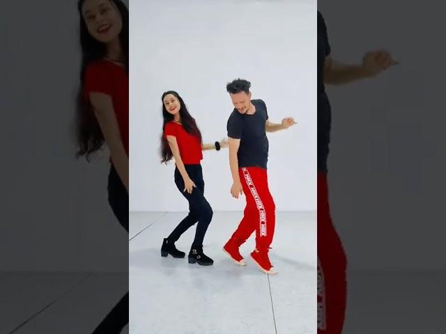Kahin Aag Lage lag jaaye | Dance #shorts Dance Cover By Uttam And Trapti