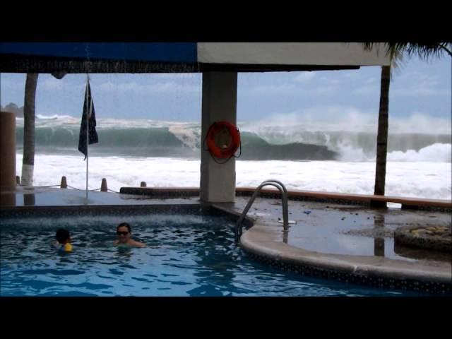 Olas Ixtapa, 12 de septiembre 2014.