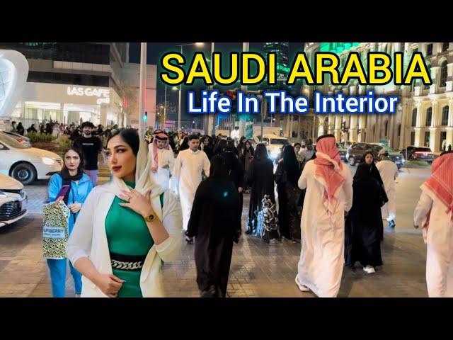 Saudi Arabia 2024 | 94 National Day At Riyadh | Life In the Interior of Saudi Arabia