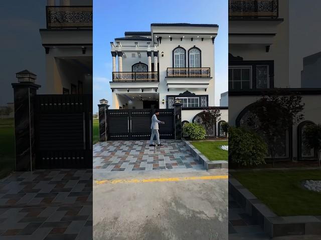 Price : 1 cror 95 lac ~ 0322 2526 786 #houseforsale #SialkotRealEstate #CityHousingSociety #home