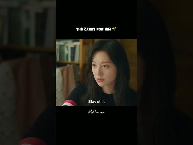 𝘚𝘩𝘦 𝘤𝘢𝘳𝘦𝘴 𝘧𝘰𝘳 𝘩𝘪𝘮️𝘊𝘳𝘦𝘥𝘪𝘵: @netflixkcontent#kdrama#kdramalover#queenoftears#love#caring#kddreamer