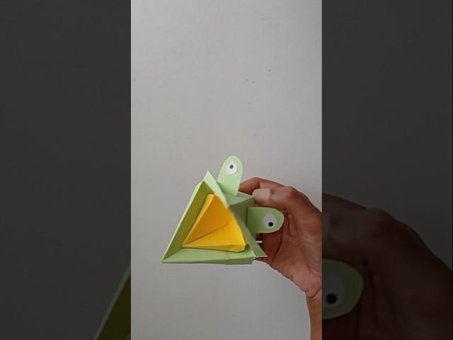 Wow! How to make a moving paper lizard | anyone can try this #shorts