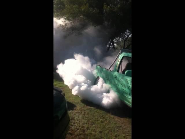 Start backyard burnout