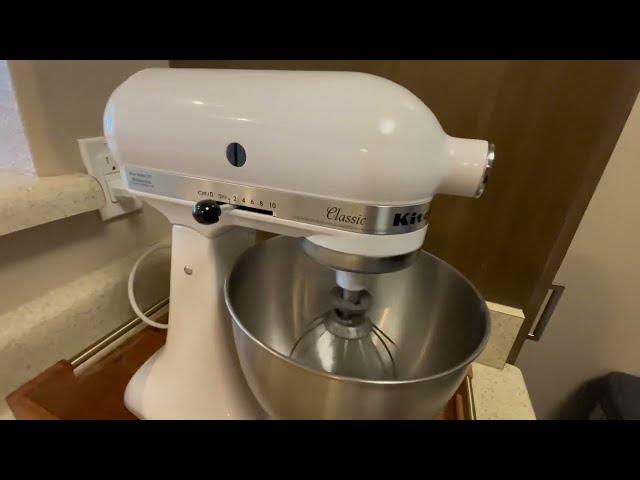 Honest Review   KitchenAid Classic Series 4 5 Quart Mixer