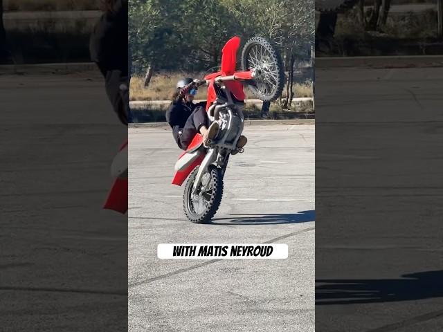 SCOOTER X CROSS SESSION