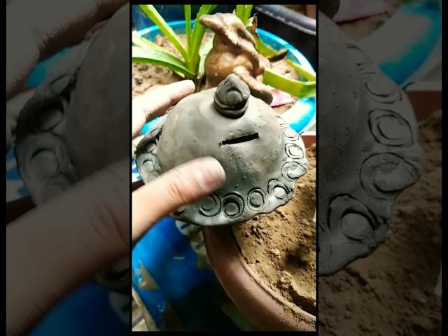 Mini Mitti Ka Gulak | Making Mitti Ka Gulak | Making Clay Piggy Bank #piggybank #clay #clayart