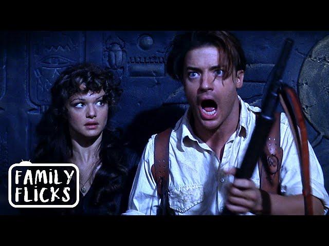 Imhotep Rises From The Dead | The Mummy (1999) | Family Flicks