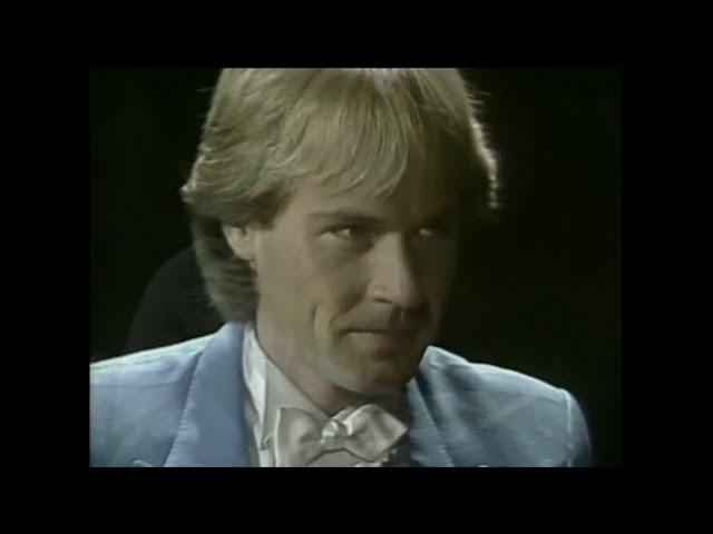 Richard Clayderman - Souvenirs D'Enfance (Official Video)