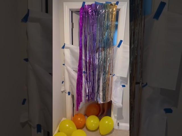 Happy birthday fun morning idea! Bedroom door decorating! #birthdayfun #familyfun #familylife