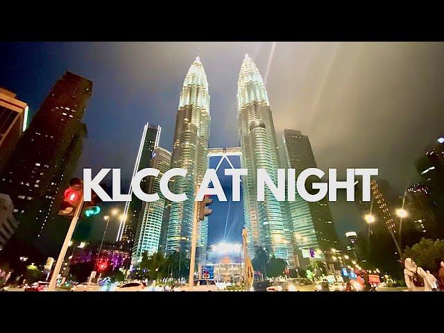  KLCC at Night / Saloma Link Bridge