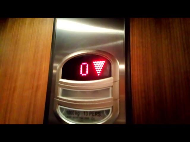 Orona Lift- Ballygarry House Hotel, Tralee