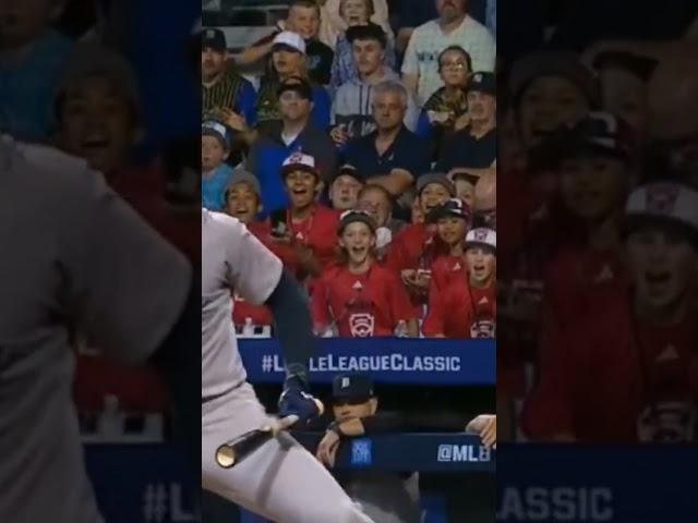 Reacción De Los niños al ver a Soto y su baile #juansoto #yankees #ポストシーズン #포스트시즌 #季后赛