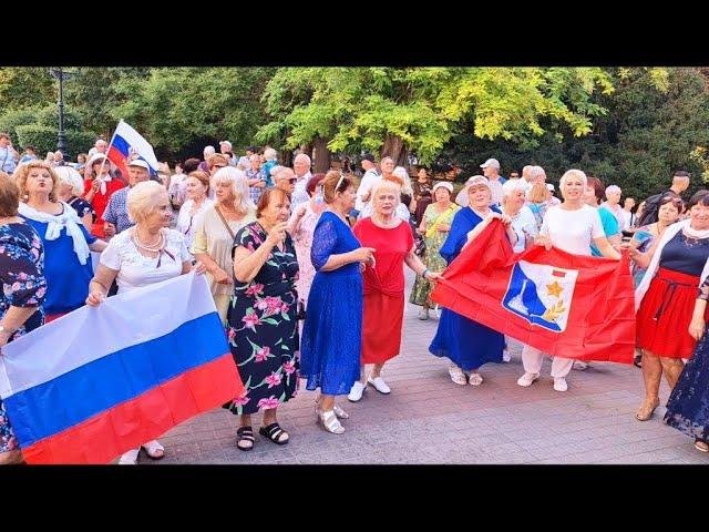 12.06.24 - Танцы на Приморском бульваре - Севастополь - День России - Сергей Соков