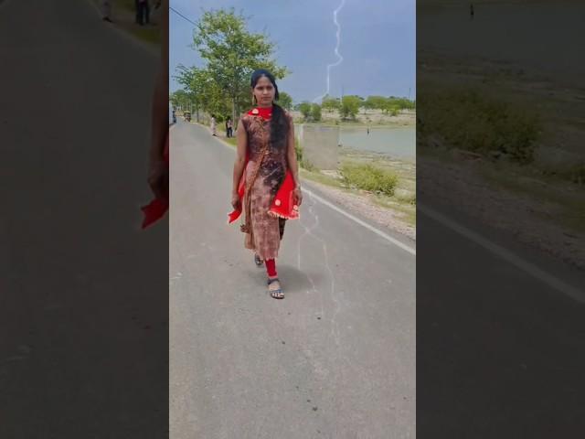 #dipali_bhardwaj #kiran_singh #raushan_rohi #rangdari song #bhojpurimusic #trendingreels #viralgirl