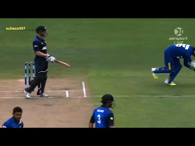 WORST BALL EVER BOWLED IN CRICKET HISTORY!