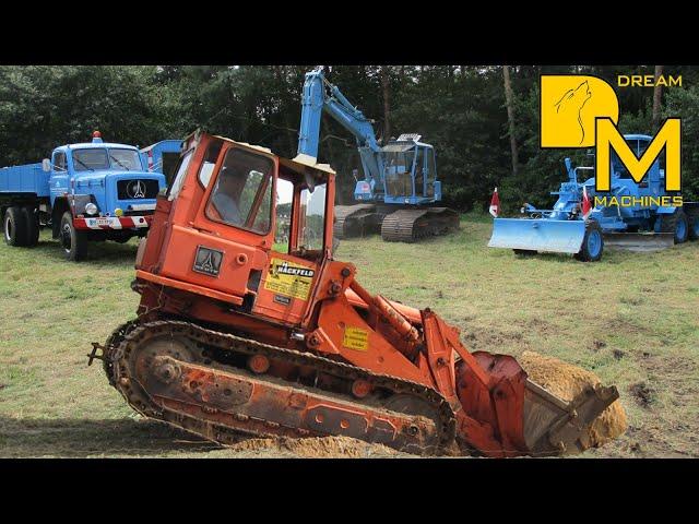 Veterans of construction ️ guys in historical machinery playing with Magirus-Deutz Hanomag