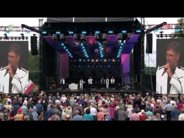 15. Dziękczynienie w rodzinie: Koncert w wykonaniu zespołu Bayer Full