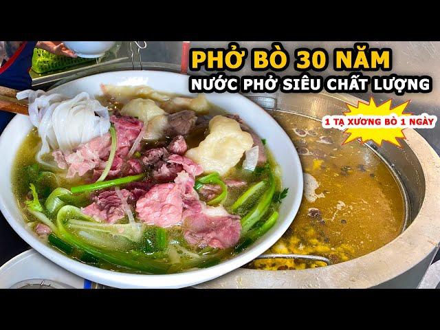 Great pho recipe 1 quintal of beef bones per day, 30 year Street restaurant,Vietnamese Street Food