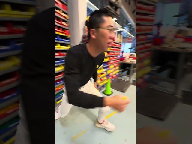 Dive into the ultimate Model Shop Challenge with DuckBricks! 