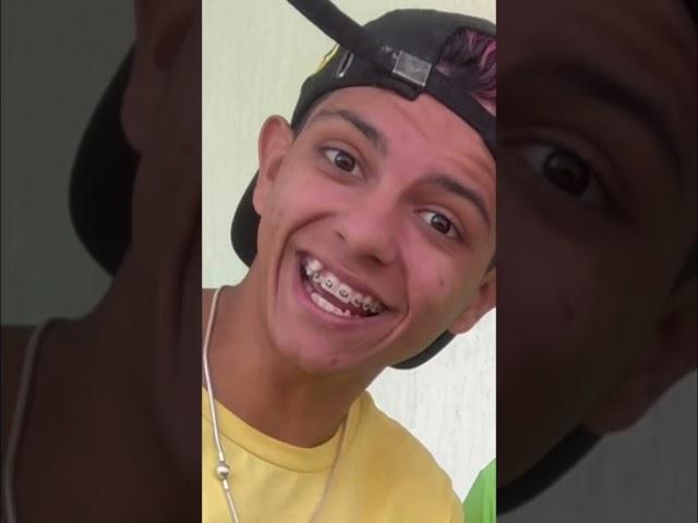 TENTE NÃO SER SARCÁSTICO *grupo dos Rosa